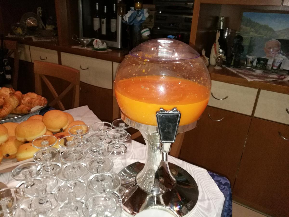Albergo Roncone Kültér fotó
