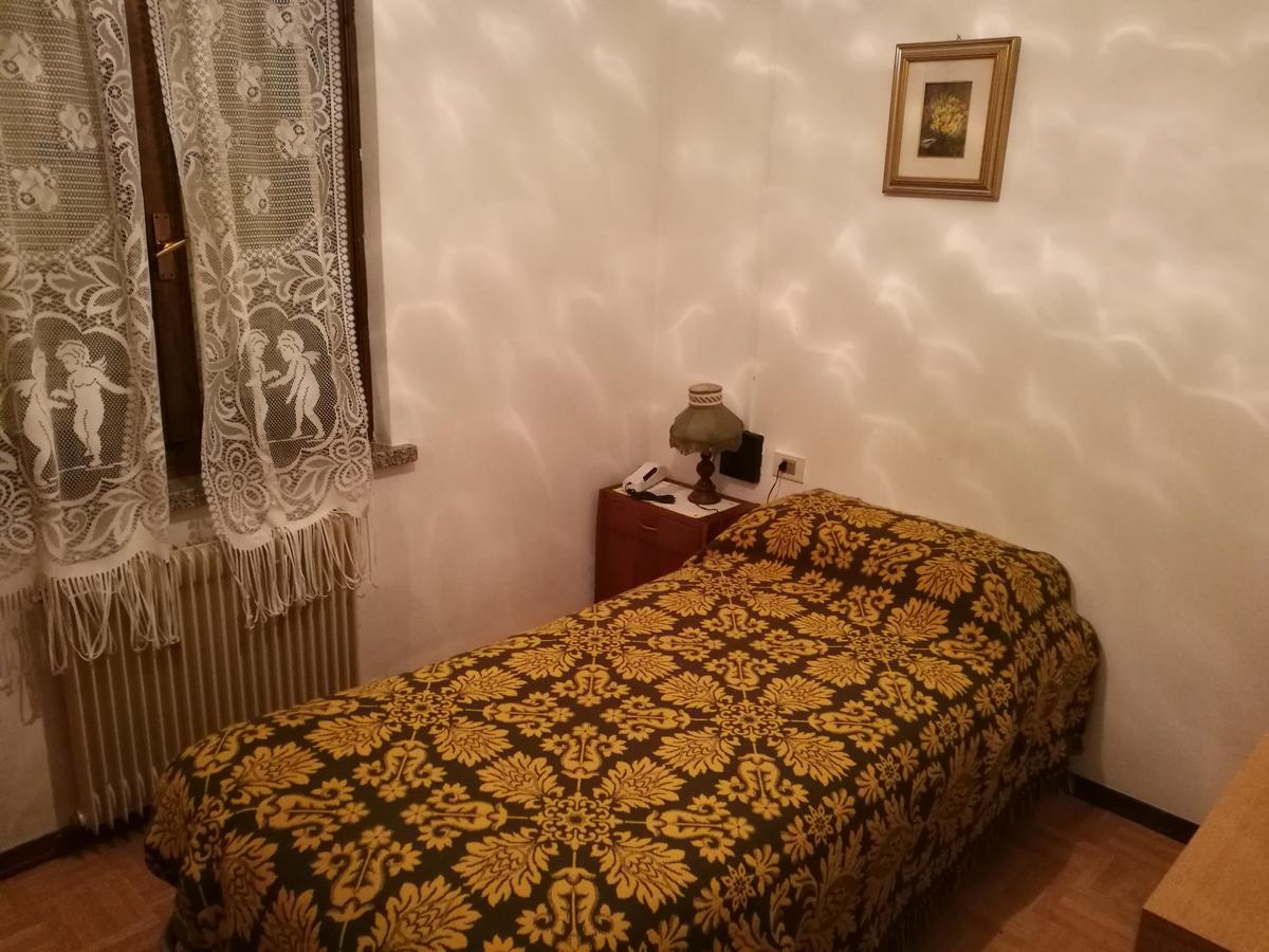 Albergo Roncone Kültér fotó