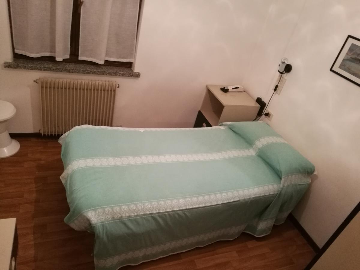 Albergo Roncone Kültér fotó